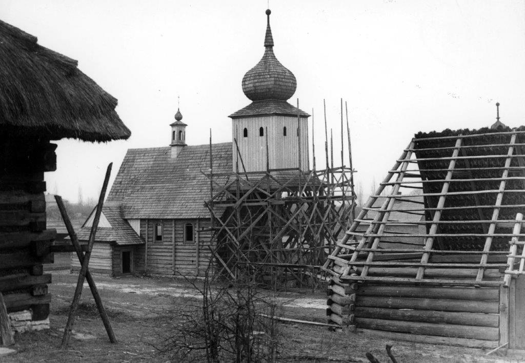 budowa kościoła